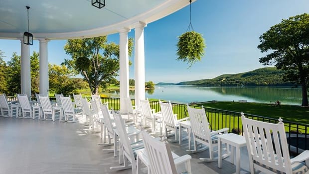 veranda-at-the-otesaga-resort-hotel1